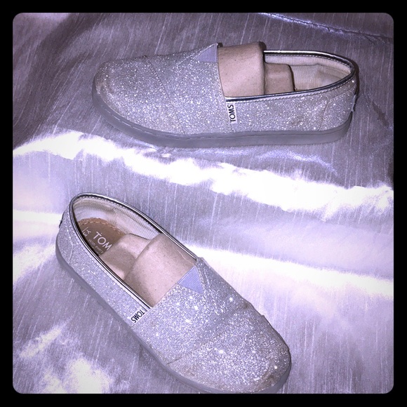 Toms Other - 🌟🌟Resellers🌟 Toms Alpargata Silver Sparkly 3.5